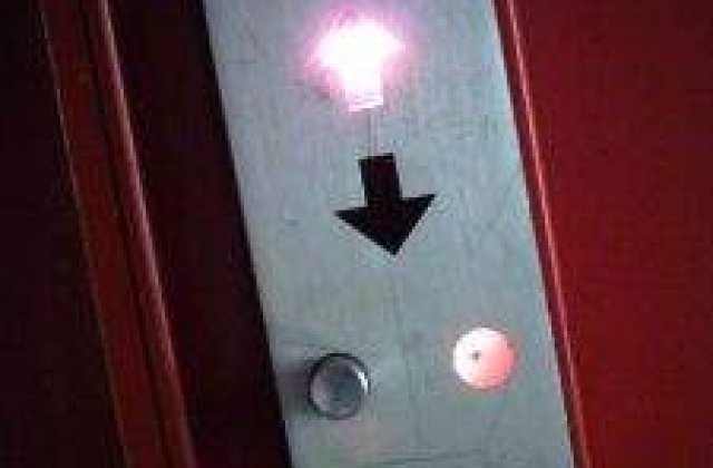 [VIDEO] Cu liftul, pana la cer