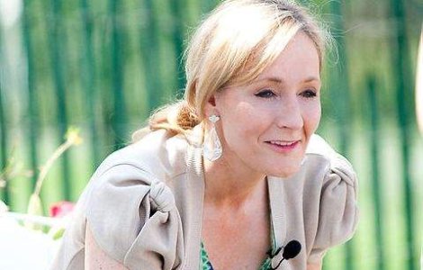 J.K. Rowling s-a apucat de o noua carte