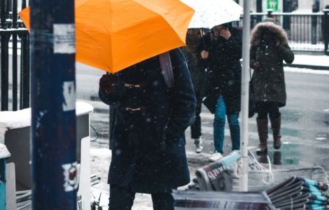 Prognoza speciala pentru Bucuresti: Ploaie, vant, polei, lapovita si ninsoare