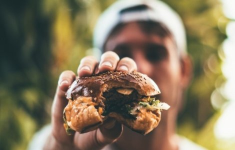 Factorii genetici ar putea influenta zonele in care se acumuleaza grasimea