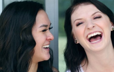 Noi variatii genetice asociate culorii pielii, identificate de experti