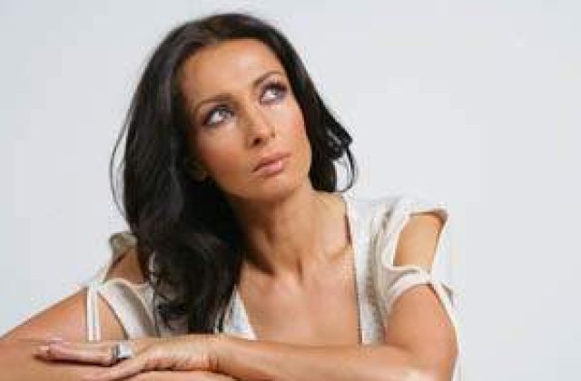 Mihaela Radulescu: 'Elan m-a dat afara din locuinta intr-o criza alcoolica!'