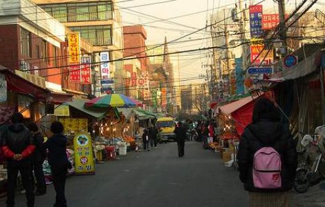 Phenianul ameninta cu "un razboi sacru"