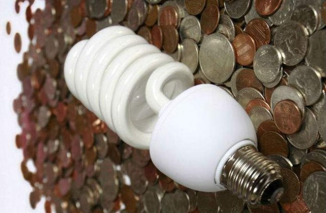 Facturile la gaze si energie ar putea creste din 2013