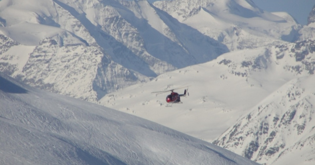 Incident aviatic in Alpii italieni, soldat cu 7 morti