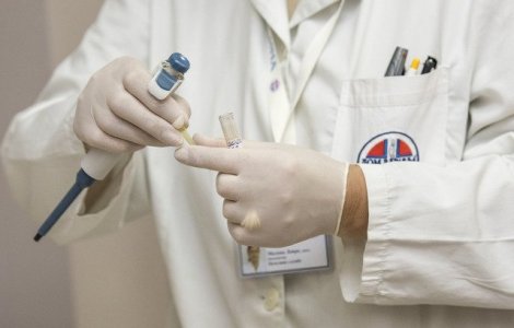Tifon uitat in corpul unei fetite de 11 ani care a fost operata de apendicita: "Este un caz aparte in Romania"