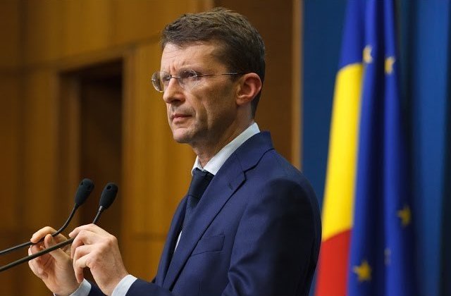 Suciu: Reprezentantii BNR nu vor participa la discutia din Comisia Economica din Senat