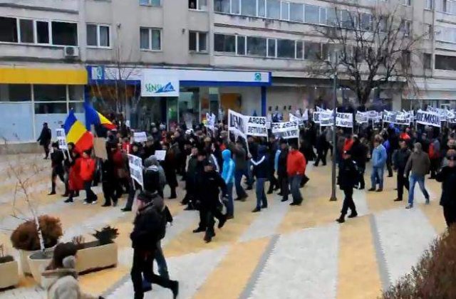 Luna martie aduce noi proteste in Capitala si in tara
