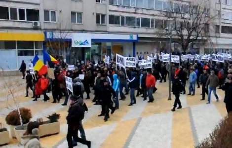 Luna martie aduce noi proteste in Capitala si in tara