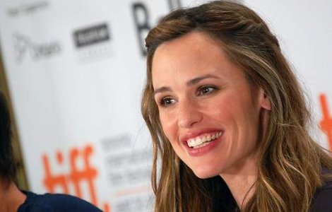 Jennifer Garner a nascut un baietel!
