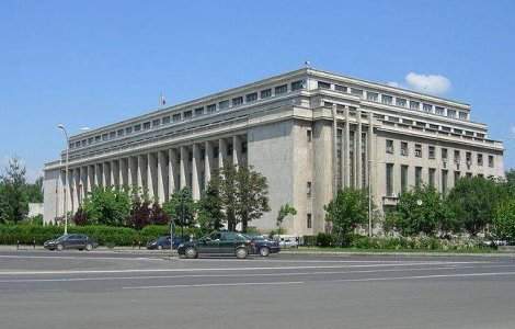 Bucuresti: Protest cu 200 de sindicalisti in Piata Victoriei