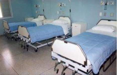 Rata deceselor provocate de cancer scade in 2012