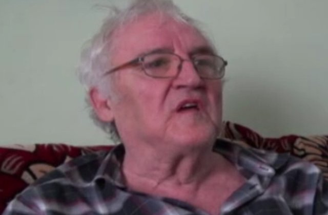 Batran pacalit prin metoda "accidentul", salvat de limita de retragere a bancomatului