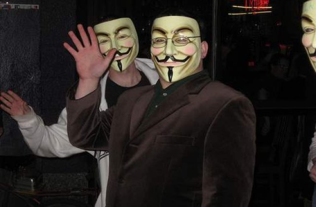 Anonymous a blocat site-ul Interpol