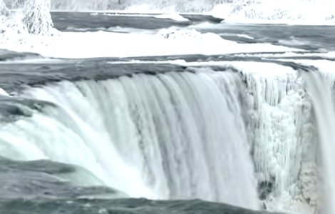 Imagini impresionante de la Cascada Niagara, dupa ce temperaturile au ajuns la -18 grade / VIDEO