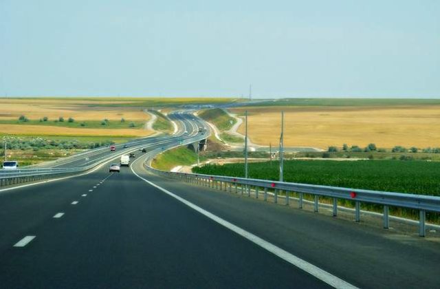 Asociatia Pro Infrastructura: Scenariul realist ne indica 43,28 kilometri noi de autostrada in acest an. Restul sunt doar promisiuni pentru naivi, dezinformari grosolane si minciuni gogonate