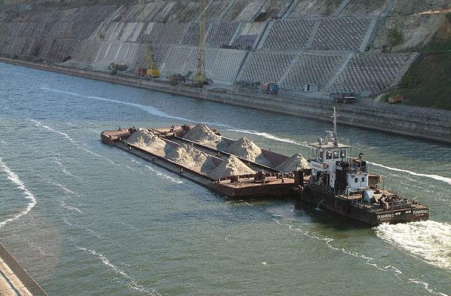 Bulgaria reia navigatia pe Dunare