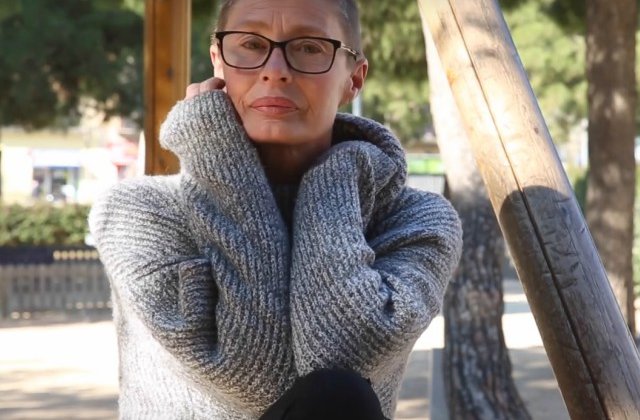 Fost model de pe coperta Vogue povesteste cum a ajuns sa traiasca pe strada / VIDEO