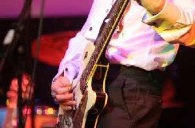 Rock the City 2012: Guns n` Roses, The Cult si Godsmack la Bucuresti