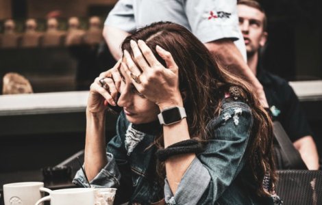  Top  6 obiceiuri nesanatoase care iti afecteaza sanatatea mentala