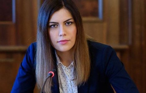 Cristina Pruna (USR): Ministrul Finantelor ar trebui sa isi dea demisa. Nu e posibil sa te joci cu cifrele din buget