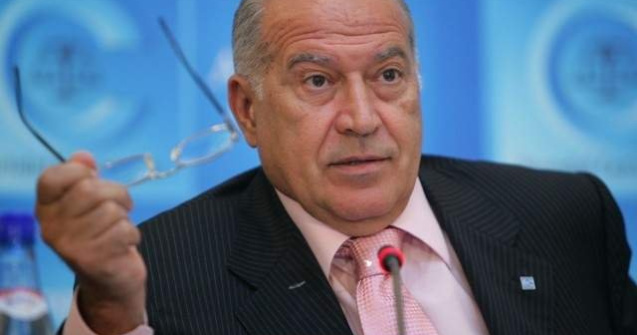 Dan Voiculescu, despre Basescu: Apara justitia pe Facebook cu aceeasi legitimitate cu care Matteo Politi ar apara pe Instagram sistemul de sanatate