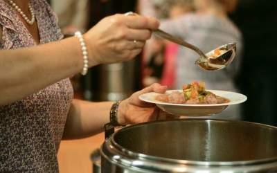 Si bucatarii celebri se...