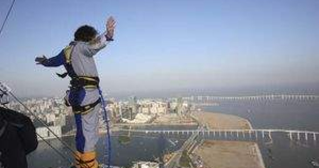 10 destinatii in cautare de adrenalina