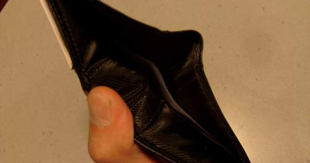 Ponta: Daca vor creste salariile, va trebui sa le reducem in 2013