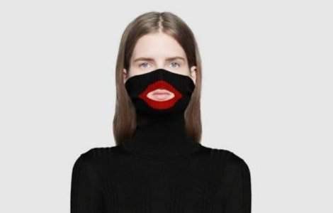 Gucci a retras de la vanzare un pulover, in urma unor acuzatii de rasism