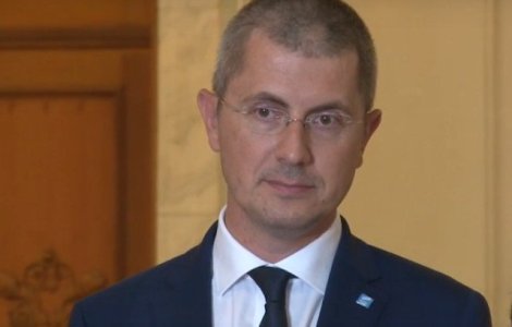 USR ii cere presedintelui Iohannis referendum pe justitie. Barna: Romania nu mai poate continua cu o astfel de guvernare