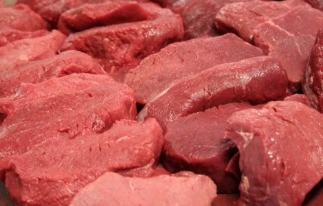 Carnea rosie, alimentul cancerigen din farfuria zilnica
