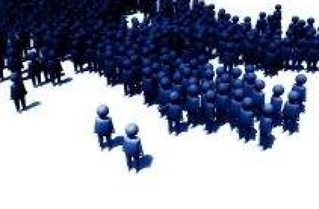 Madalin Voicu: Romii vor sa fie integrati, nu separati