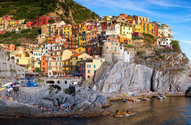 10 motive pentru care sa iti rezervi o vacanta in Cinque Terre