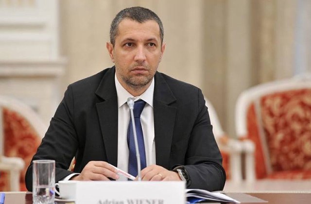 Deputat USR: Sa permiti in continuare propagarea pseudo-stiintei este complicitate la crima