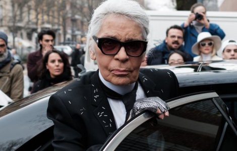 Karl Lagerfeld a murit