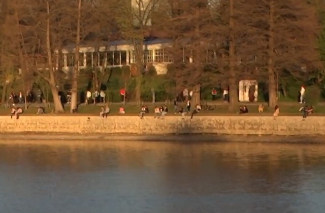 Un barbat a fost gasit mort in parcul Herastrau