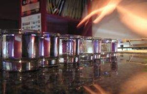 Tequila ii ajuta pe romani sa intre in Cartea Recordurilor