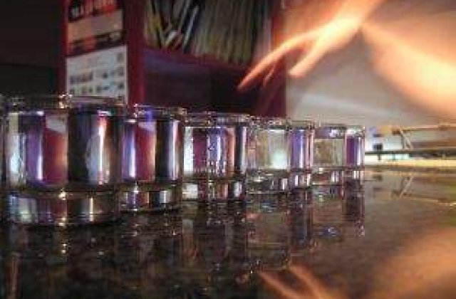 Tequila ii ajuta pe romani sa intre in Cartea Recordurilor