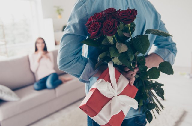 10 obiceiuri respectate de Dragobete. Care sunt superstitiile legate de primirea florilor