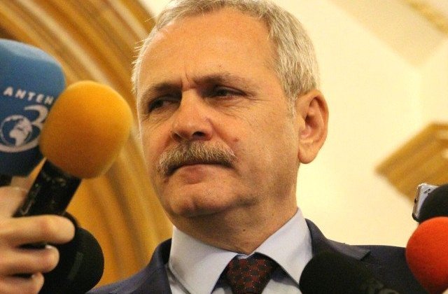 Un protestatar ii cere daune morale de 45.000 de lei lui Dragnea pentru ca liderul PSD i s-a adresat cu apelativul de "Securila"