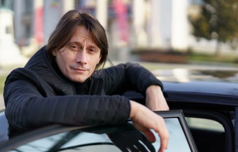 Uber ajunge la Iasi. Actorul Marius Manole, primul utilizator care a incercat serviciul in orasul sau natal