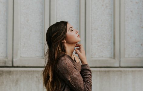  Top  Invata sa te iubesti. 10 sfaturi de aplicat pentru a avea mai multa incredere in tine