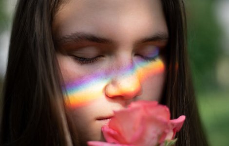  Top  Nu au Karma si comunica prin telepatie. 10+ caracteristici ale copiilor Curcubeu