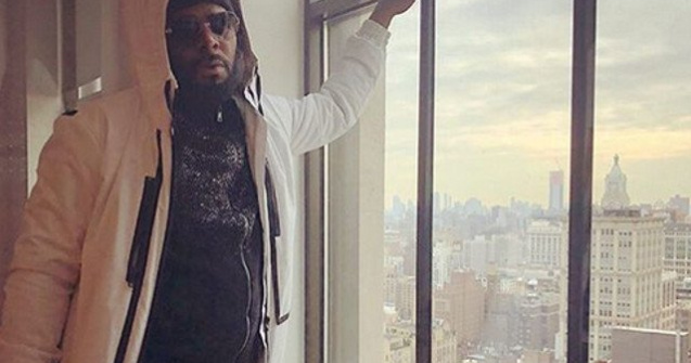 Inculpat pentru agresiuni sexuale, inclusiv asupra unor minore, R. Kelly s-a predat autoritatilor