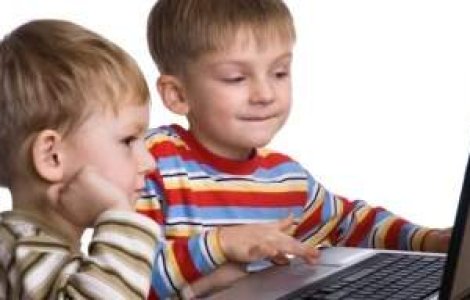 Junior Protect: Cea mai simpla cale de a-ti supraveghea copilul