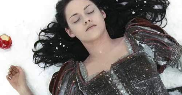  Video  Vezi noul trailer pentru Alba-ca-Zapada si Razboinicul vanator