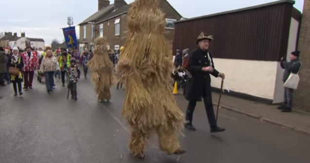  Top  10+ festivitati neobisnuite pe care oamenii le sarbatoresc