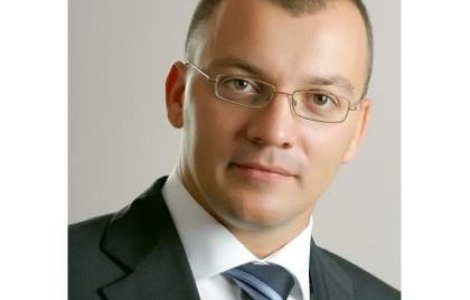 Boldea a fugit din tara: Va fi dat in urmarire internationala