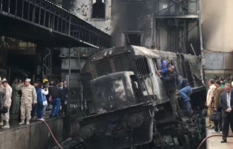 25 de oameni au murit dupa ce rezervorul unui tren a explodat, in Cairo/ VIDEO